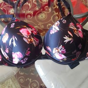 Victoria secret bra
